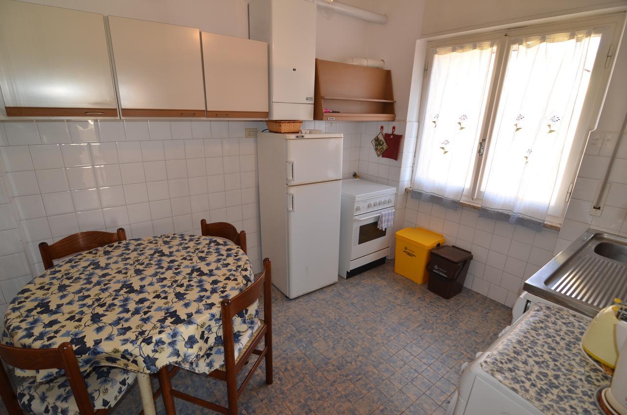 Glicine Apartment Levanto Eksteriør bilde