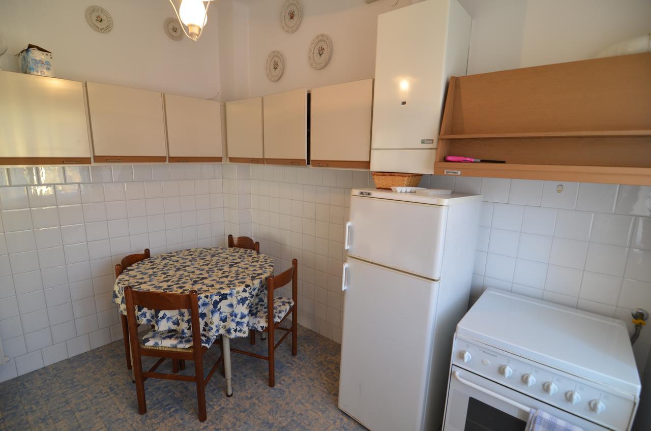 Glicine Apartment Levanto Eksteriør bilde
