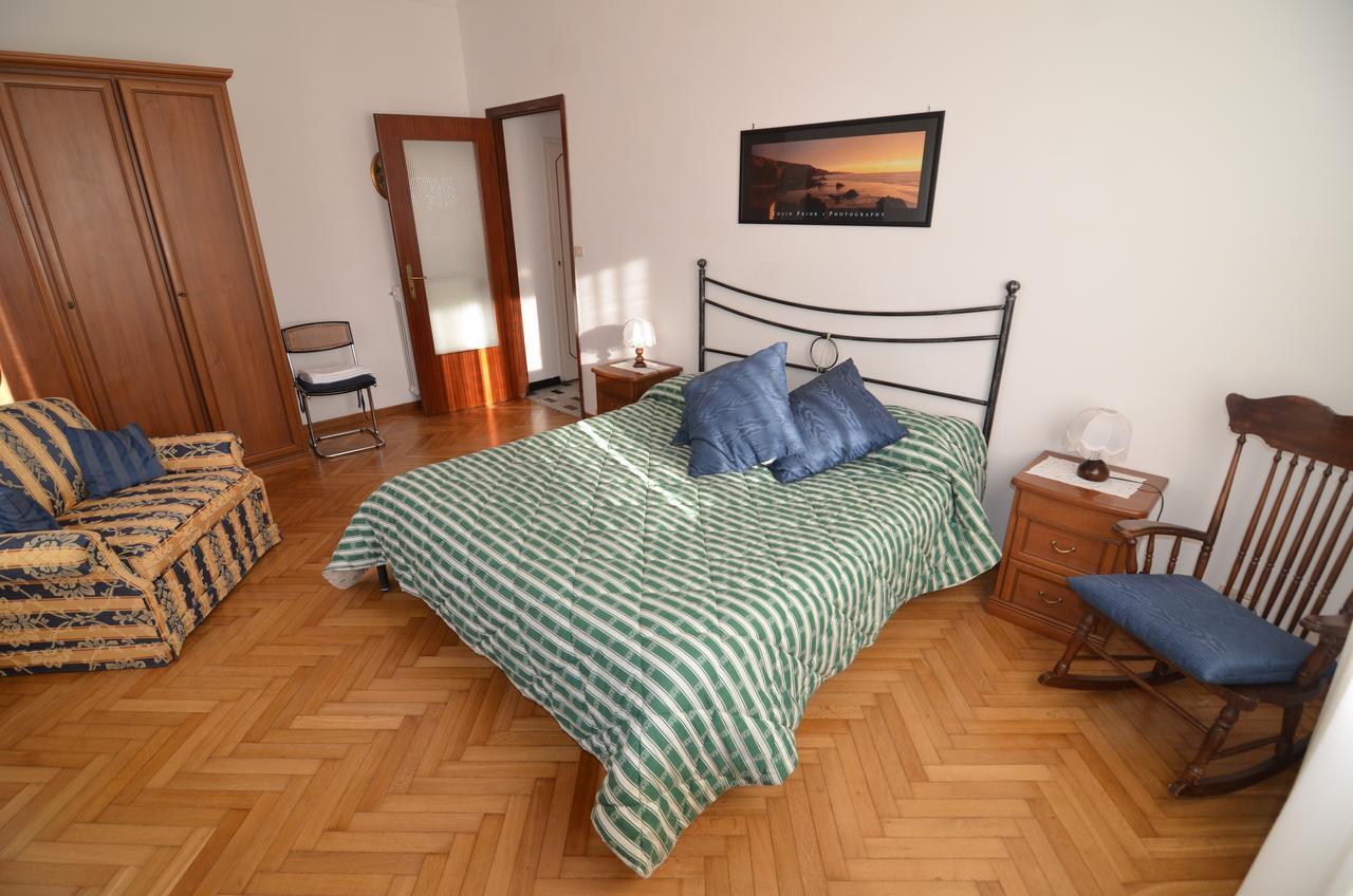 Glicine Apartment Levanto Eksteriør bilde
